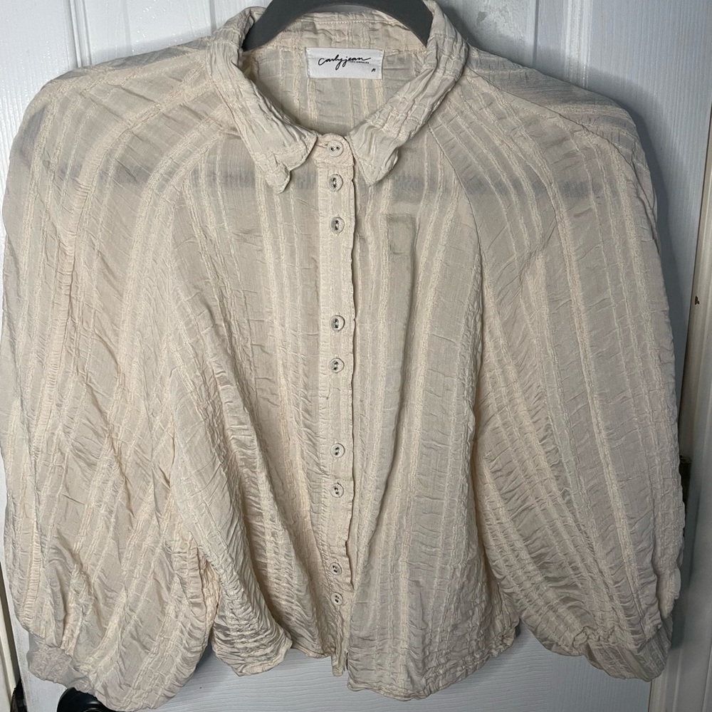 CJLA Button Down 3/4 Sleeve top. EUC